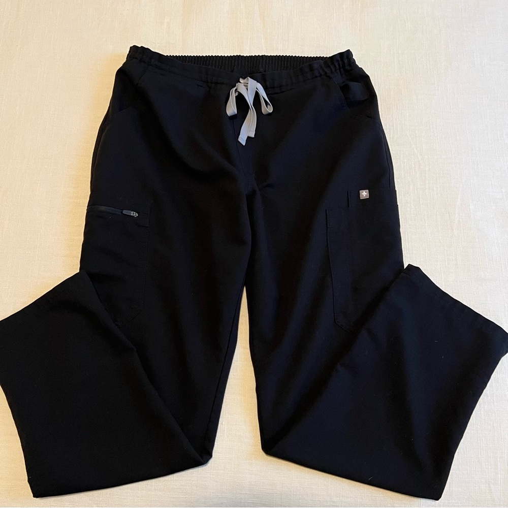 FIGS Scrub Pants